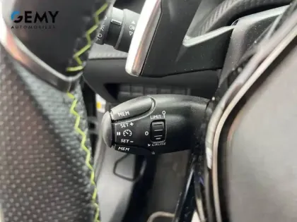 Photo 17 Peugeot 2008  BlueHDi 130 S&S EAT8