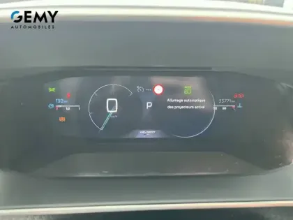 Photo 18 Peugeot 2008  BlueHDi 130 S&S EAT8