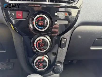 Photo 12 Peugeot Ion  Electrique