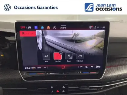 Photo 18 Volkswagen Golf  2.0 TSI 300 DSG7