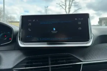 Photo 24 Peugeot 208 Gén. II Ph2 Active 5