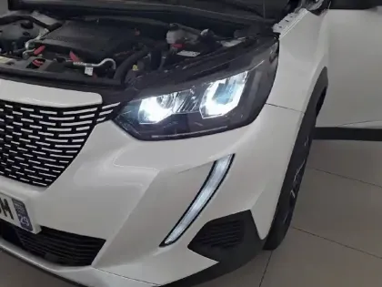 Photo 15 Peugeot 2008 Gén. II Ph1 NG Allure 5