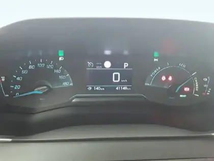 Photo 9 Peugeot 2008 Gén. II Ph1 NG Allure 5