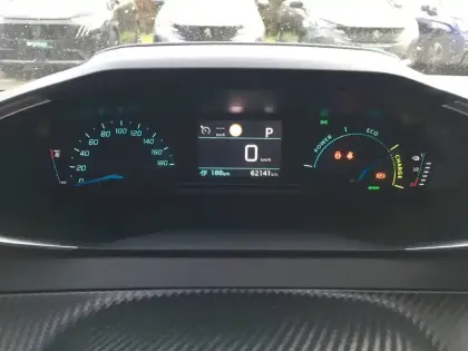 Photo 21 Peugeot 208  Electrique 50 kWh 136ch