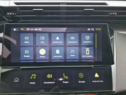 Photo 106 Peugeot 308  PHEV 225 e-EAT8