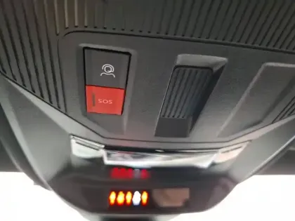 Photo 96 Peugeot 308  PHEV 225 e-EAT8