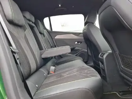 Photo 35 Peugeot 308  PHEV 225 e-EAT8