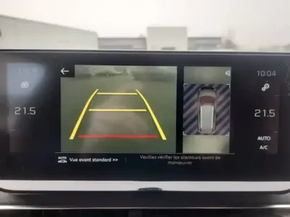 Photo 17 Peugeot 5008  PureTech 180ch S&S EAT8