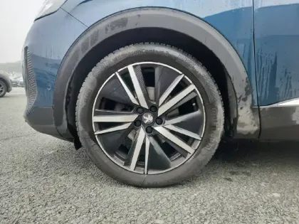 Photo 37 Peugeot 5008  PureTech 180ch S&S EAT8