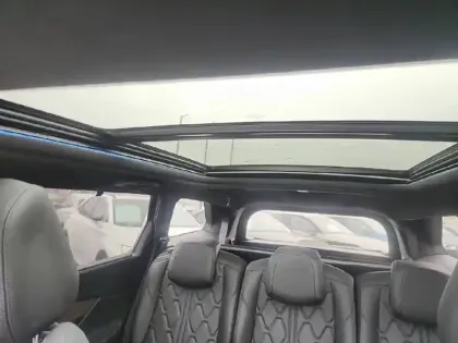 Photo 46 Peugeot 5008  PureTech 180ch S&S EAT8