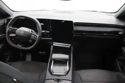 Photo 12 Renault Austral  E-Tech full hybrid 200 GSR2