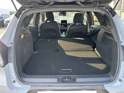 Photo 23 Renault Captur  E-Tech full hybrid 145 ch