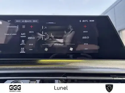 Photo 17 Peugeot 3008  Hybrid 136 e-DCS6