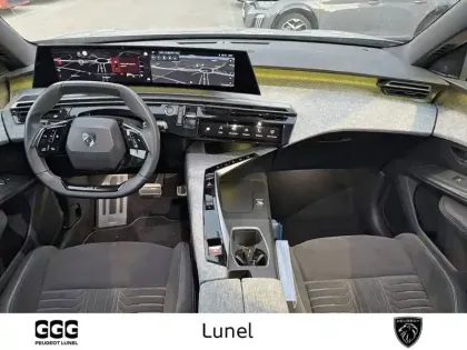 Photo 8 Peugeot 3008  Hybrid 136 e-DCS6