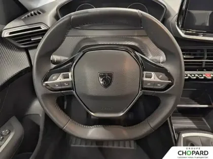 Photo 15 Peugeot 208  PureTech 75 S&S BVM5