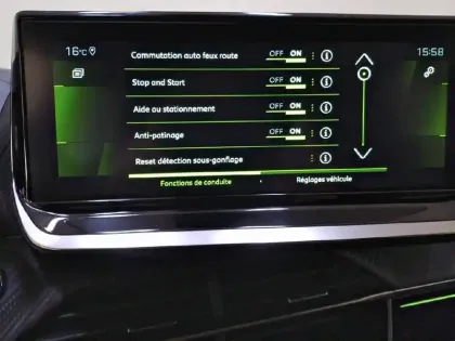 Photo 26 Peugeot 208  PureTech 100 S&S EAT8