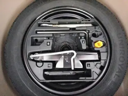 Photo 18 Peugeot 208  PureTech 100 S&S EAT8