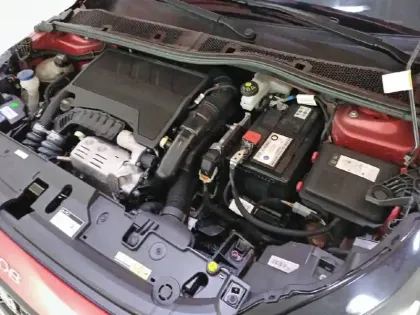 Photo 15 Peugeot 208  PureTech 100 S&S EAT8