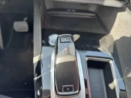 Photo 33 Peugeot 3008  1.2 Puretech 130ch S&S EAT6