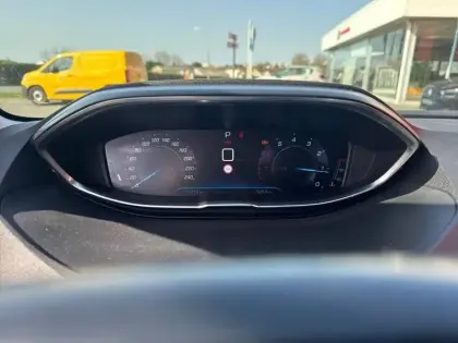 Photo 49 Peugeot 3008  1.2 Puretech 130ch S&S EAT6