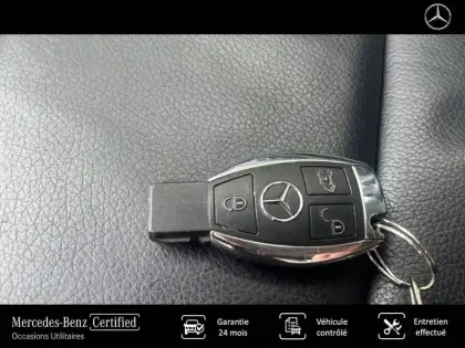 Photo 129 Mercedes Classe V EQV 300 Extra Long 204 ch