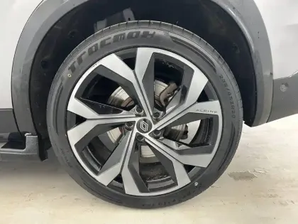 Photo 28 Renault Austral Gén. I (HHN) Ph1 Iconic esprit Alpine 5