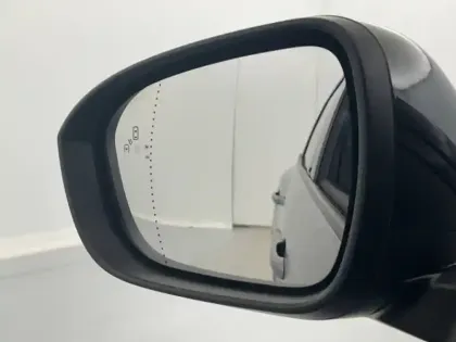 Photo 101 Renault Austral  E-Tech hybrid 200