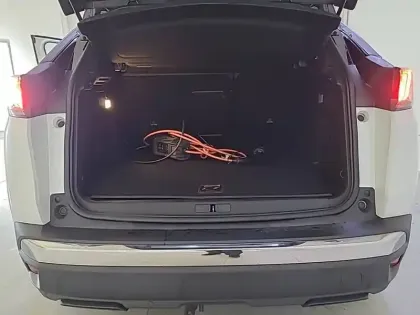 Photo 39 Peugeot 3008  Hybrid 225 e-EAT8