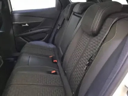 Photo 11 Peugeot 3008  Hybrid 225 e-EAT8