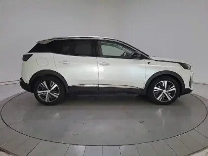 Photo 37 Peugeot 3008  Hybrid 225 e-EAT8