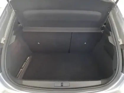 Photo 13 Peugeot 208  BlueHDi 100 S&S BVM6