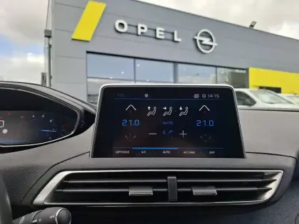 Photo 31 Peugeot 5008  BlueHDi 130ch S&S BVM6