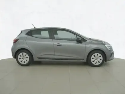 Photo 27 Renault Clio  E-Tech hybride 145