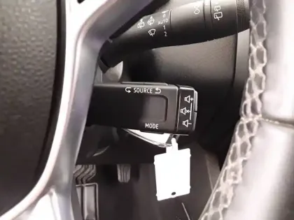 Photo 19 Renault Clio  E-Tech hybride 145