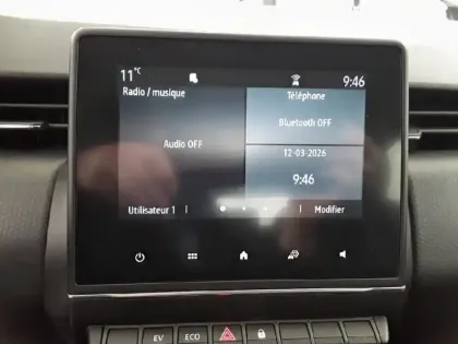 Photo 14 Renault Clio  E-Tech hybride 145