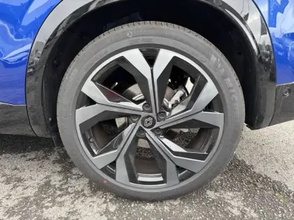 Photo 98 Renault Austral  E-Tech full hybrid 200 GSR2