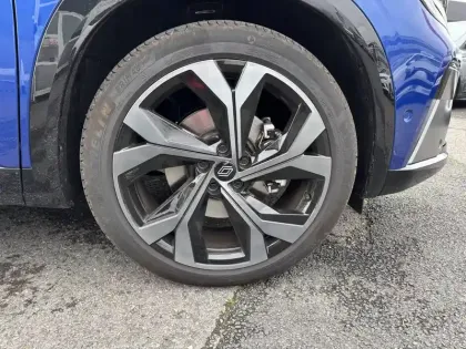 Photo 95 Renault Austral  E-Tech full hybrid 200 GSR2