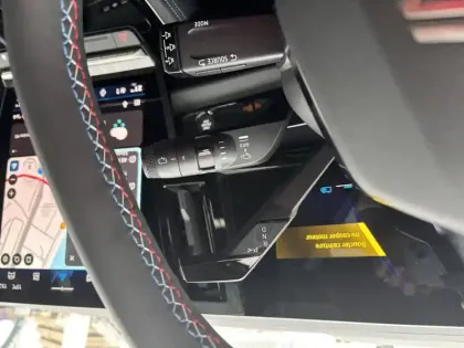 Photo 31 Renault Austral  E-Tech full hybrid 200 GSR2