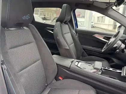 Photo 100 Renault Austral  E-Tech full hybrid 200 GSR2