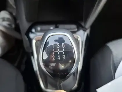 Photo 36 Opel Corsa  1.2 75 ch BVM5