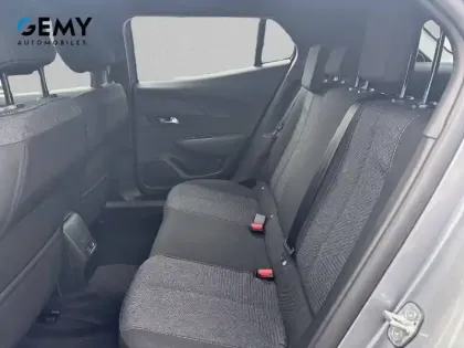 Photo 9 Peugeot 2008  Electrique 54 kWh 156 ch