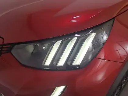 Photo 16 Peugeot 2008 Gén. II Ph1 NG GT 5