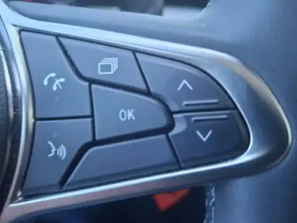 Photo 24 Renault Clio  E-Tech full hybrid 145 GSR2