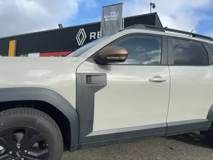 Photo 10 Dacia Duster  Hybrid-G 150 4x4