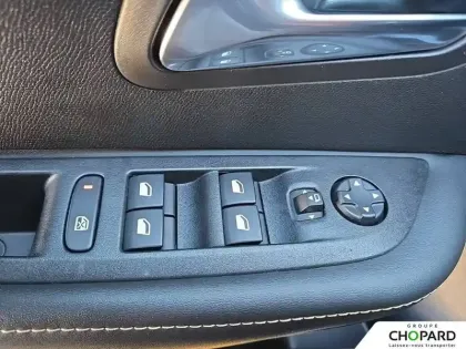 Photo 23 Peugeot 208 Gén. II Ph1 NG Roadtrip 5