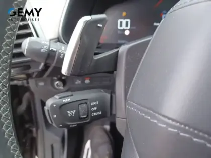 Photo 18 DS DS 7 DS7 Crossback PureTech 180 EAT8