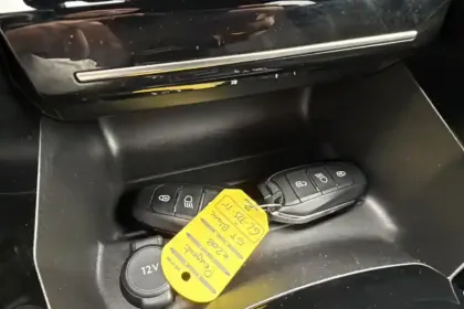 Photo 22 Peugeot 208  Electrique 50 kWh 136ch