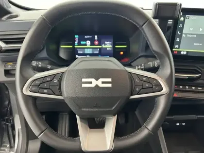 Photo 83 Dacia Duster  Hybrid 140