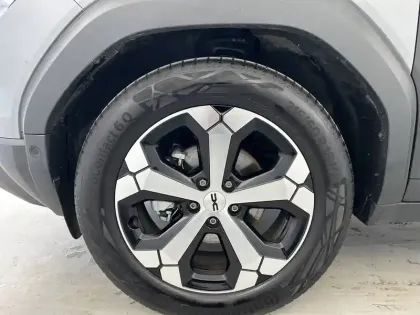 Photo 90 Dacia Duster  Hybrid 140