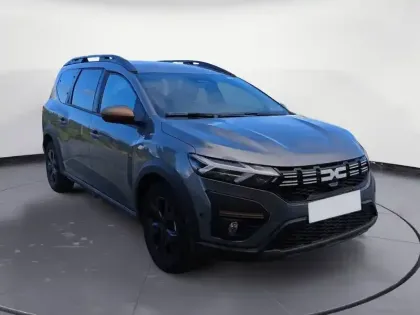 Photo 6 Dacia Jogger  Hybrid 140 7 places GSR2